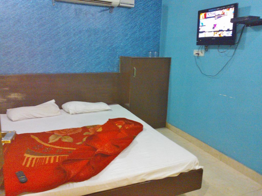 Hotel Hridey Inn Neu-Delhi Exterior foto