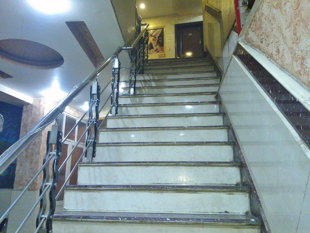 Hotel Hridey Inn Neu-Delhi Exterior foto